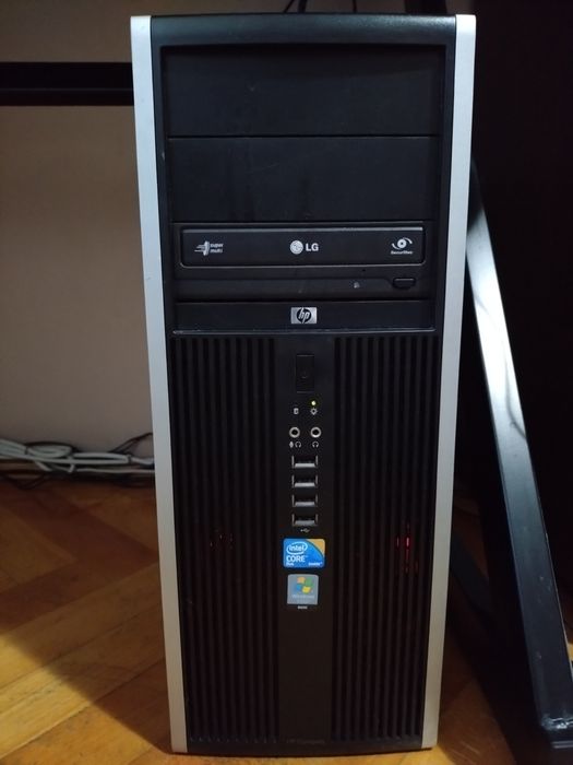 Hp seria 6000 Monitor Dell.