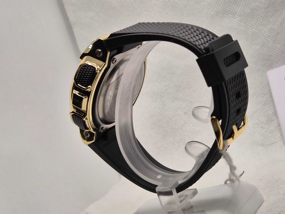 Ceas SPORT Casio g shock gm110 metal ,gold  LIMITED,NOU,Garantie 2 ani