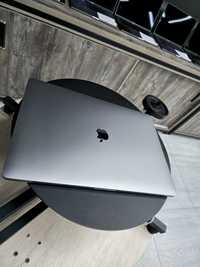 Американский MacBook A2141
