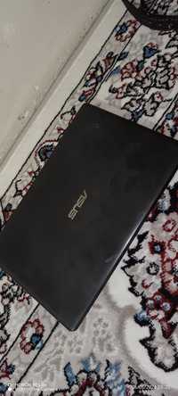 Asus Noutbuk ozu4Gb