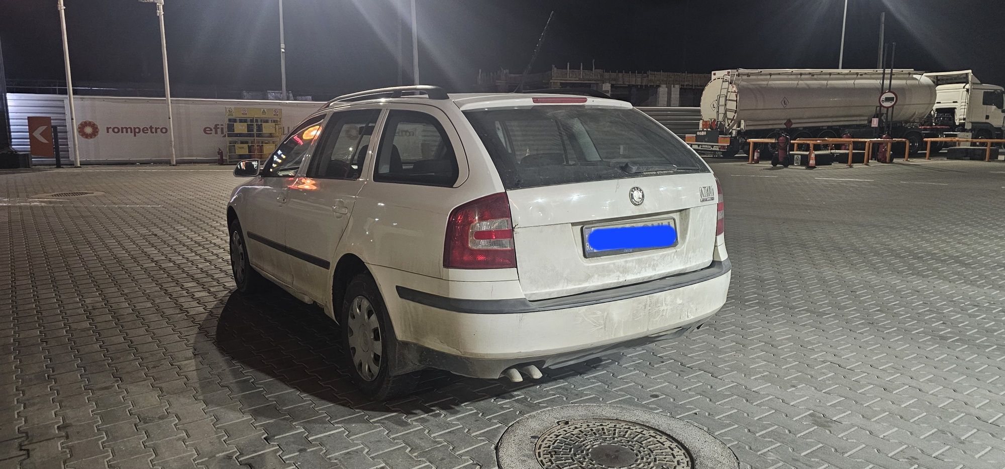 Dezmembrez/Dezmembrari Skoda Octavia 2 2008 1.9bls 1.9bxe 4x4