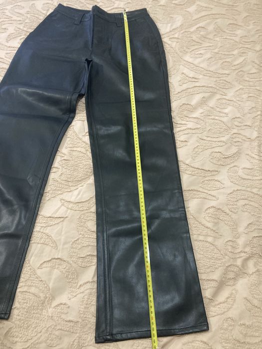 Женски кожен панталон