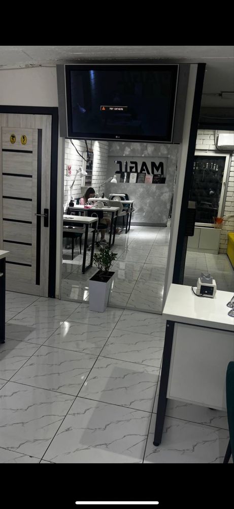 Работа в маникюрном салоне, работа , салон