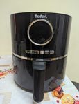 Friteuza cu aer cald TEFAL Easy Fry Ultra EY111810