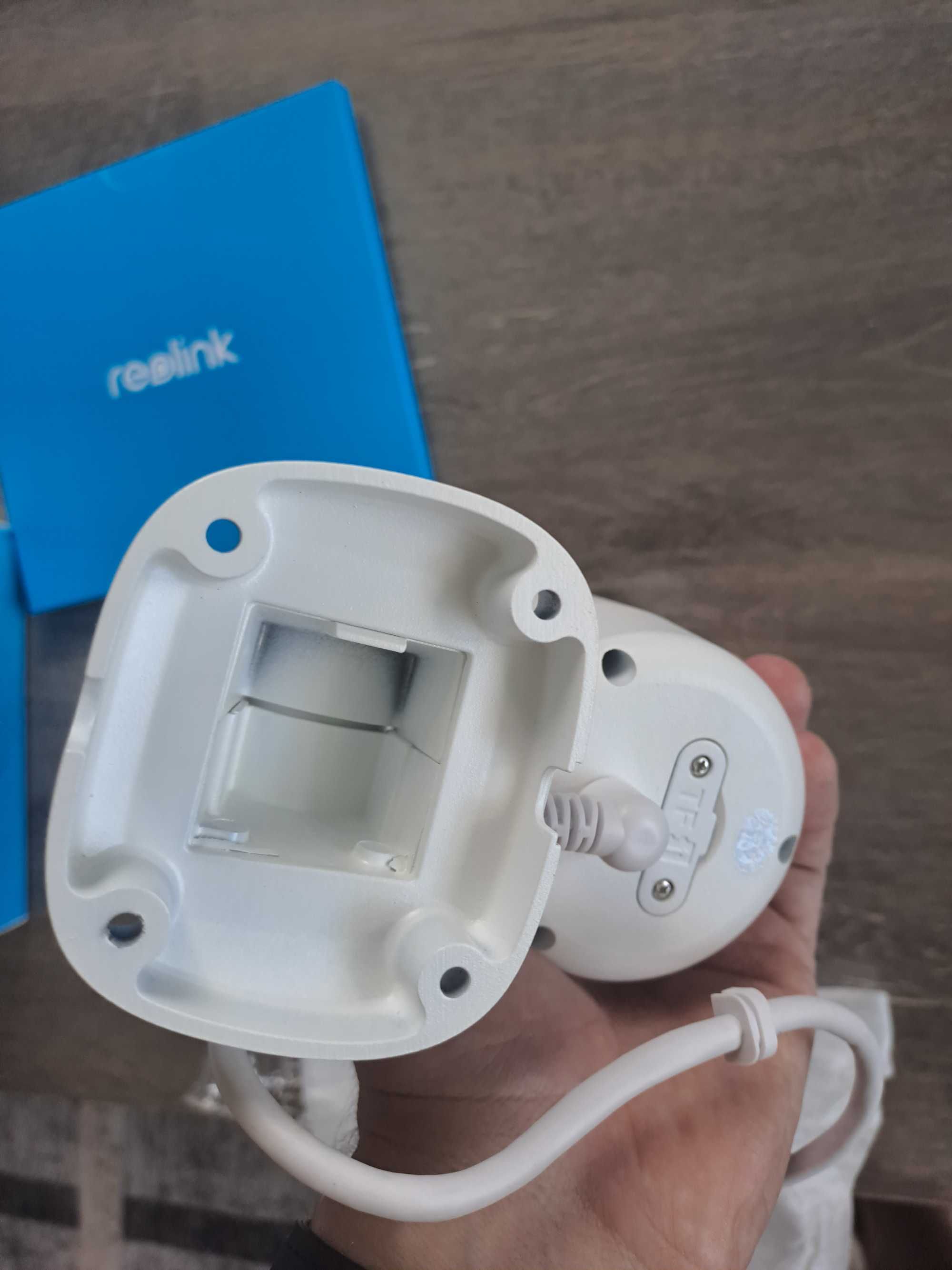 Чисто нова  IP камера за наблюдение Reolink RLC-81PA, 8MP.