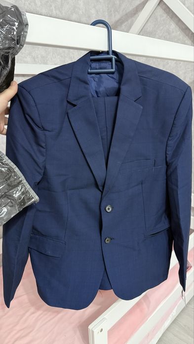 Коржын, призга орамал, такия, ар турли заттар бар