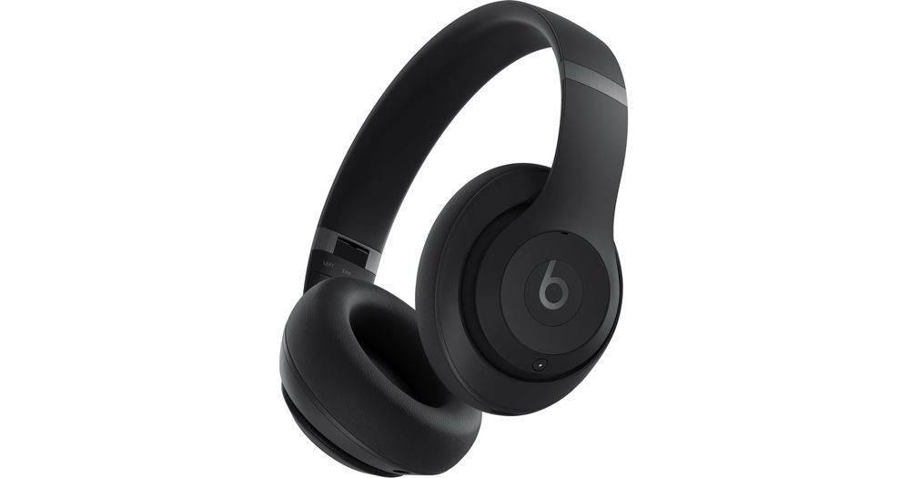 Beats Studio Pro USA Apple Storedan olingan