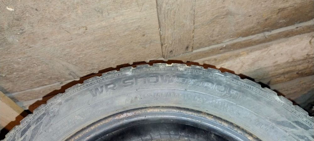 anvelopa  iarna nokian snowproof 195/50 R15