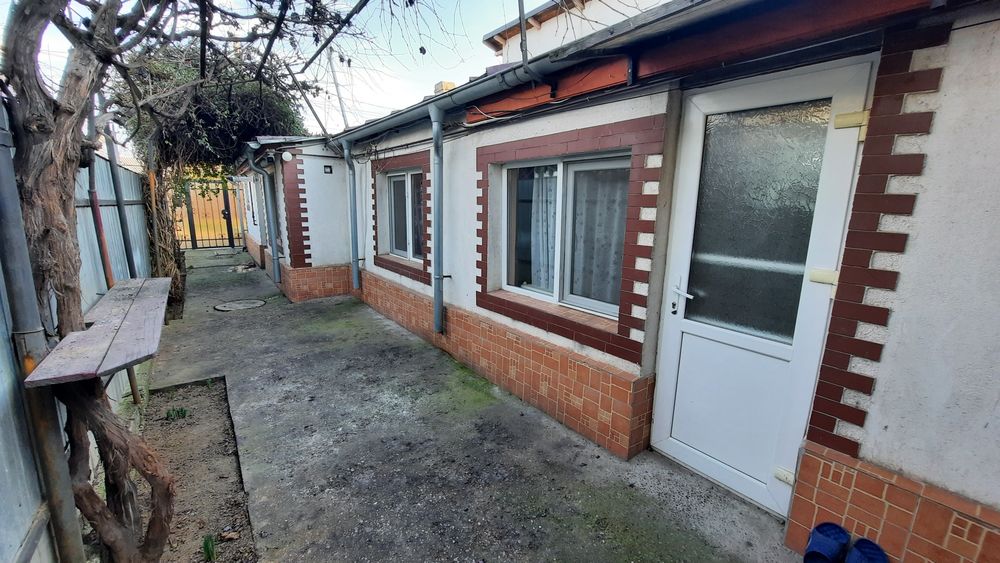 Casa 4 camere Chercea