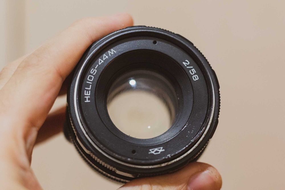 Obiectiv Helios 44M