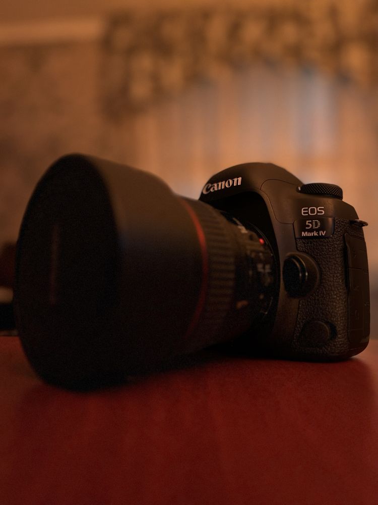 Canon EOS 5D Mark 4