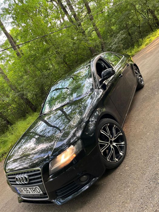 Vând sau schimb Audi A4 cu SUV