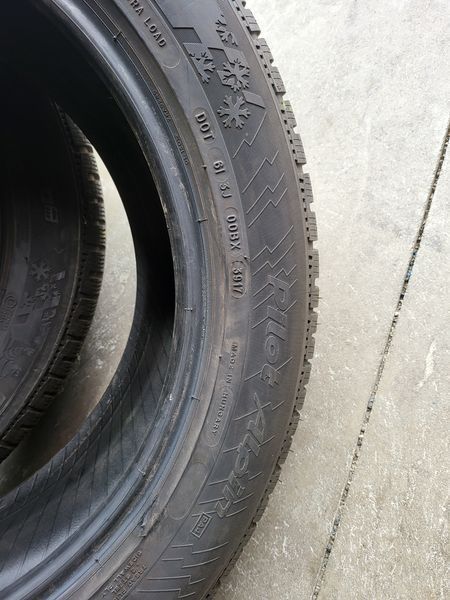 235/55/18 MICHELIN 2бр
