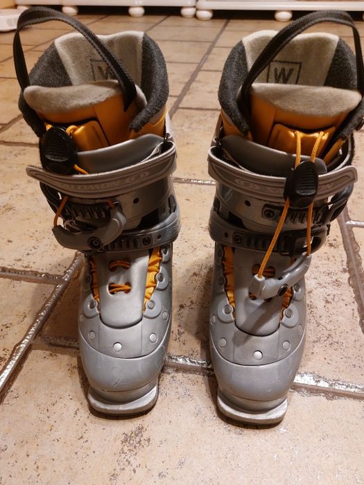 Clapari Salomon pentru femei