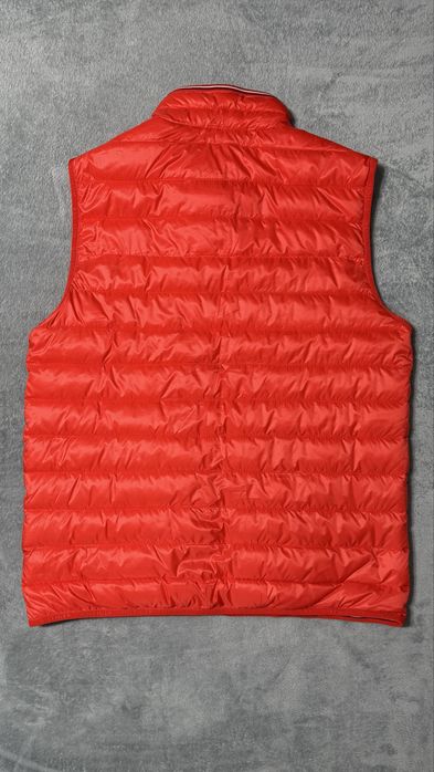 Vesta Tommy Hilfiger  M - NEPURTATA