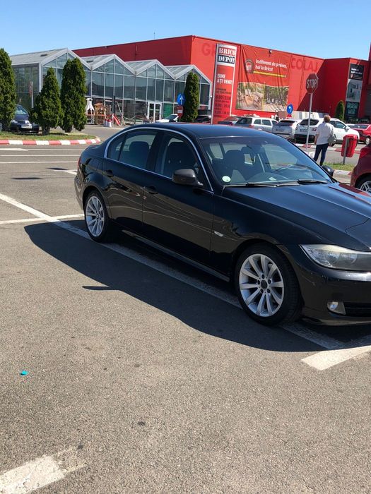 Vând sau schimb BMW 318D