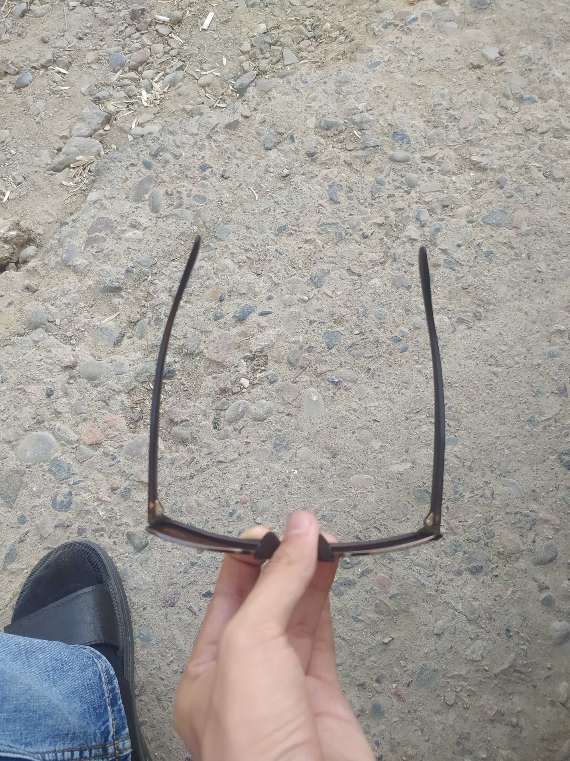 Очки мужские продаю срочно