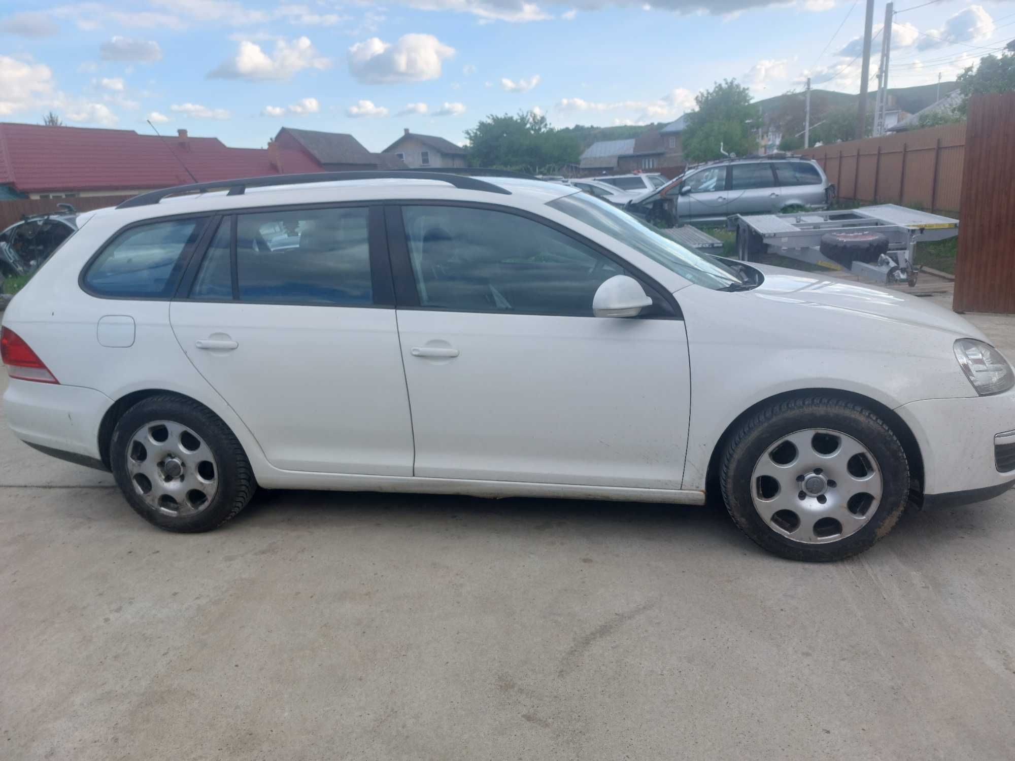 Haion - Orice piesa Volkswagen Golf 5 avant alb LB9A 1.9 TDI BLS
