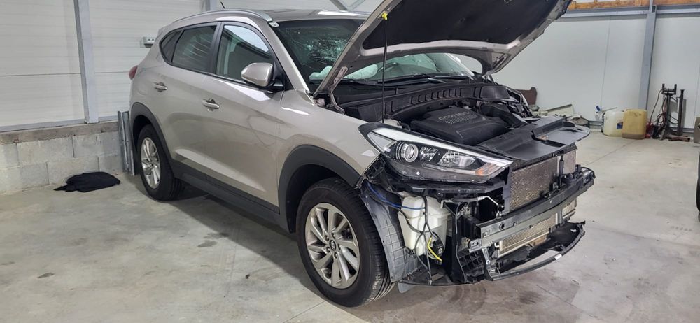 Hyundai Tucson 1.7crdi Avariat 2016