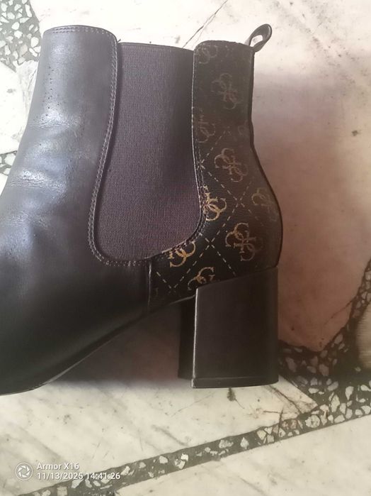 Дамски кожени боти guess 39 номер