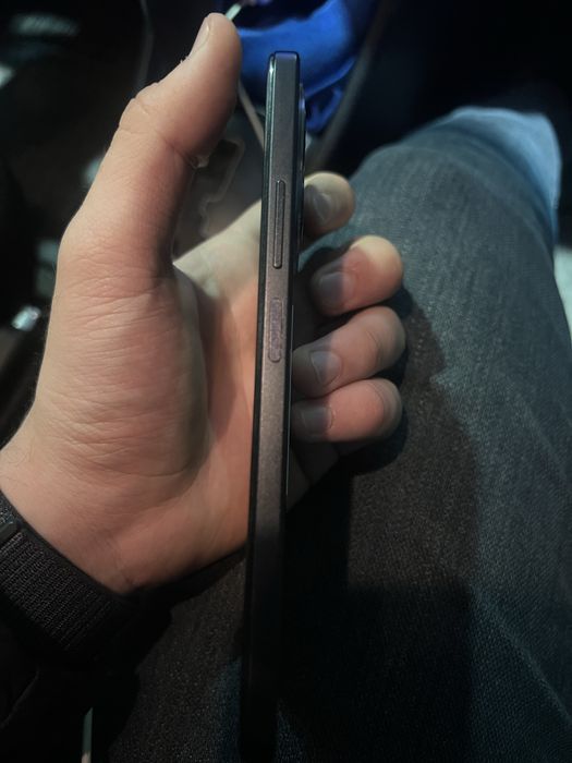 Продам Redmi Note 12