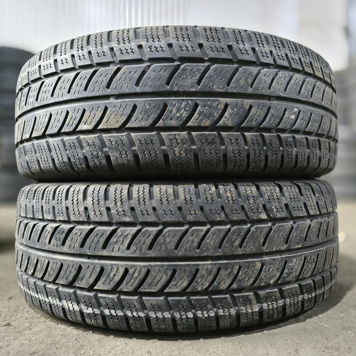 2x 235/65/16C M+S CONTINENTAL 2018 Stare impecabila