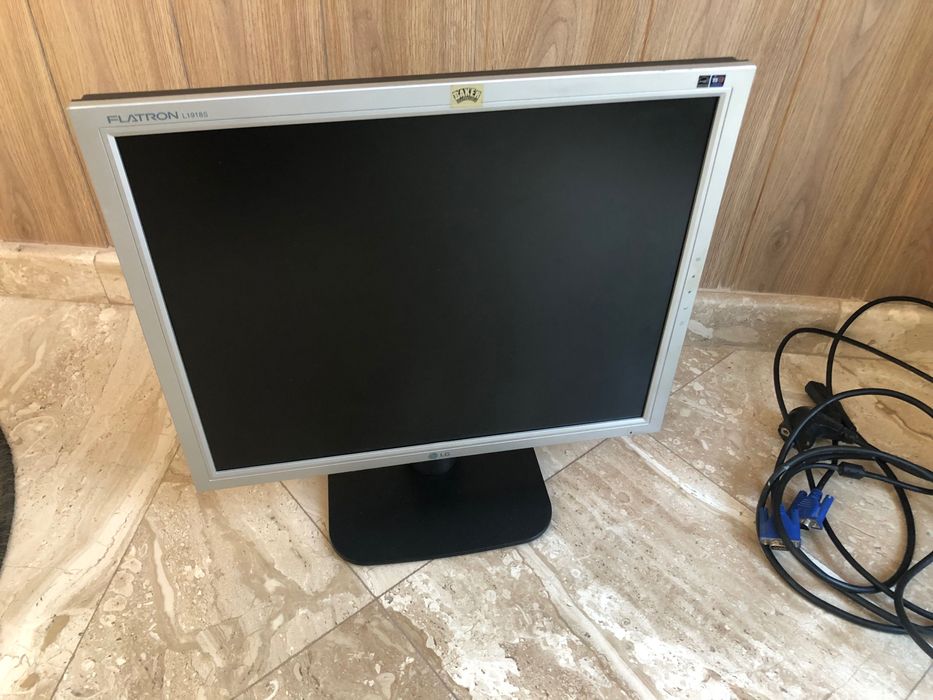 Монитор LG 2007 Flatron L1918S