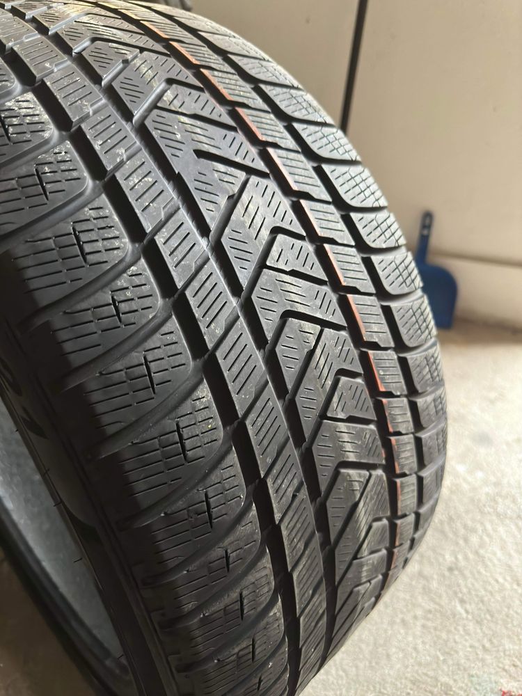 Anvelope Pirelli Scorpion Winter 295/35/21