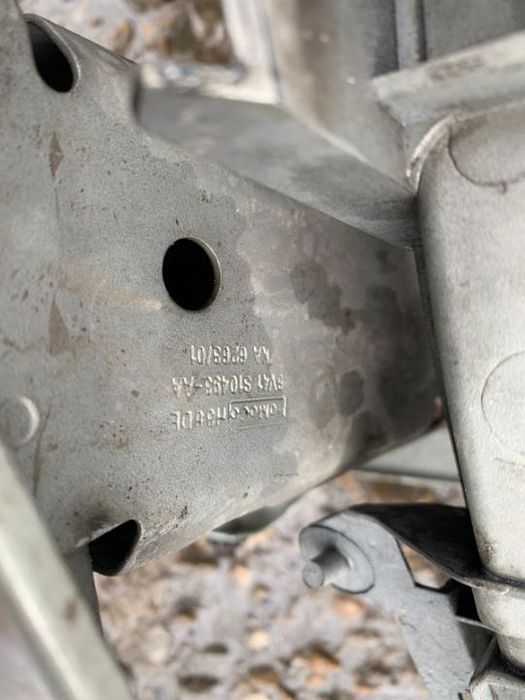 Intaritura / Armatura Bara Fata Ford C Max 2003 - 2010 Cod Piesa : 8V41-S10492-AA / 8V41-S10493-AA