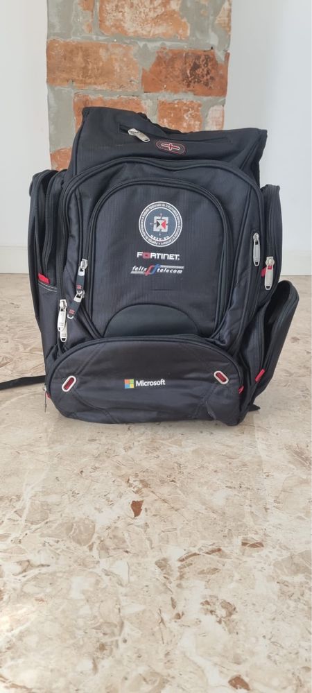 Rucsac Fortinet - drumetii/laptop