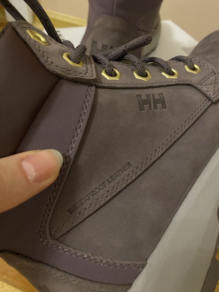 Туристически обувки Helly Hansen