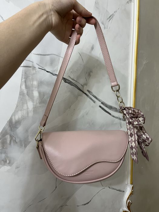 3 сумка бірге 6000 ға беремін