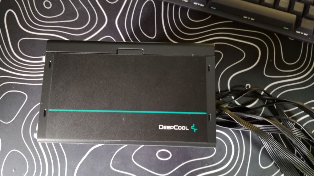 Продам блок питания deepcool pf550