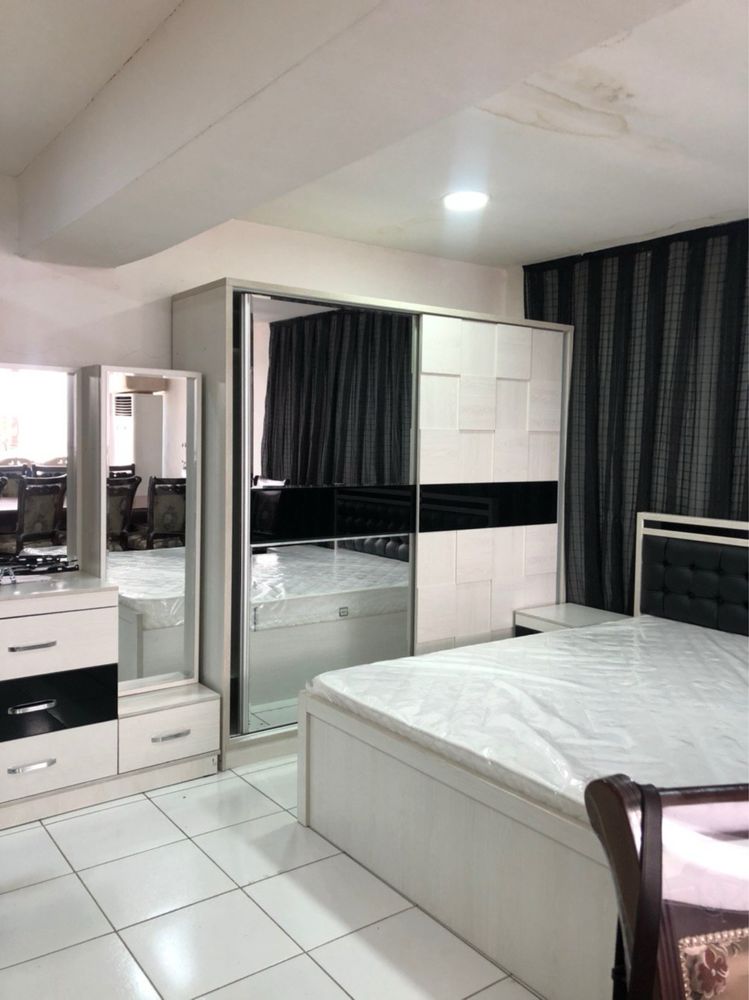 Продам кровать с ортопедическим матрасом