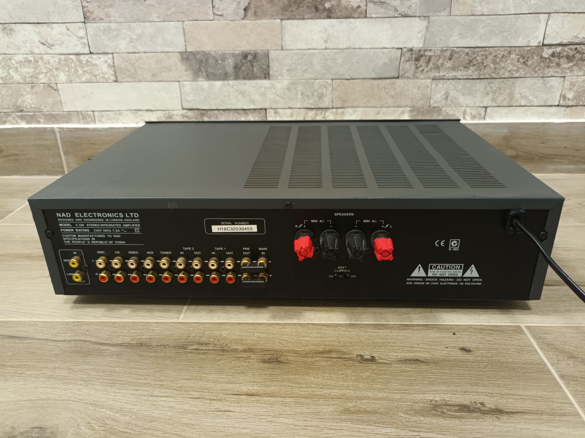 Amplificator  NAD C 320