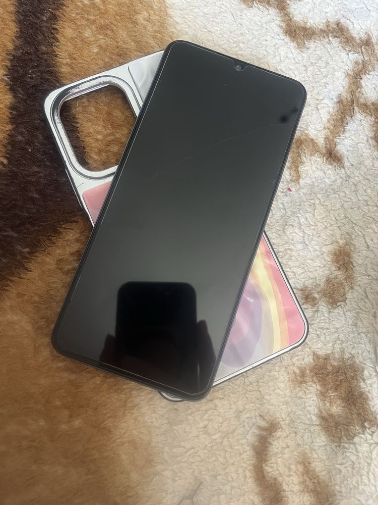 Телефон Redmi 13C