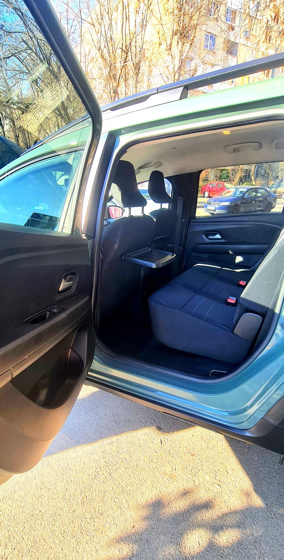 Dacia Jogger  EXTREME PLUS 7locuri ediție limitată extra full  5000 km