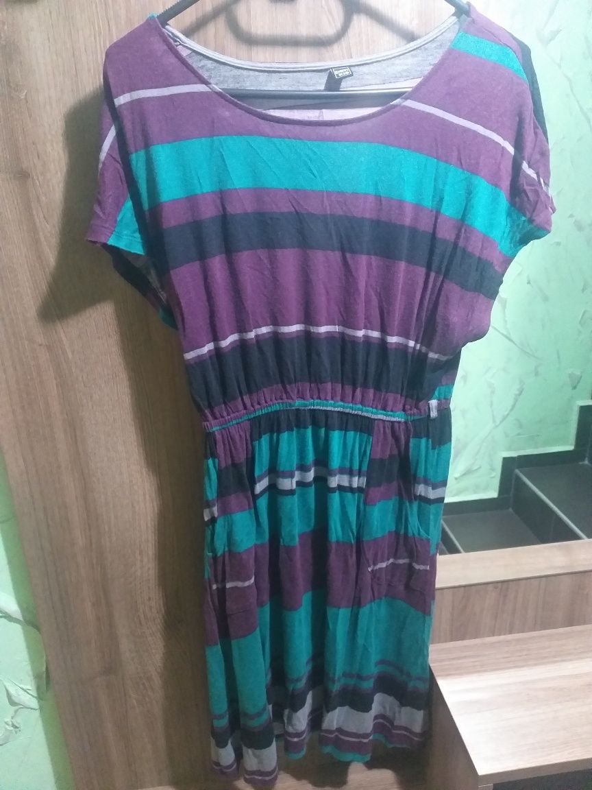 Нови рокли -10лв   S/M