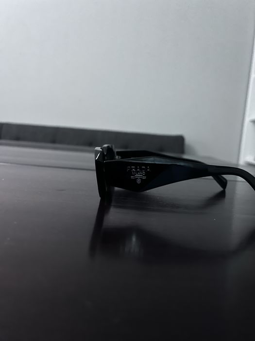 Очила PRADA Milano