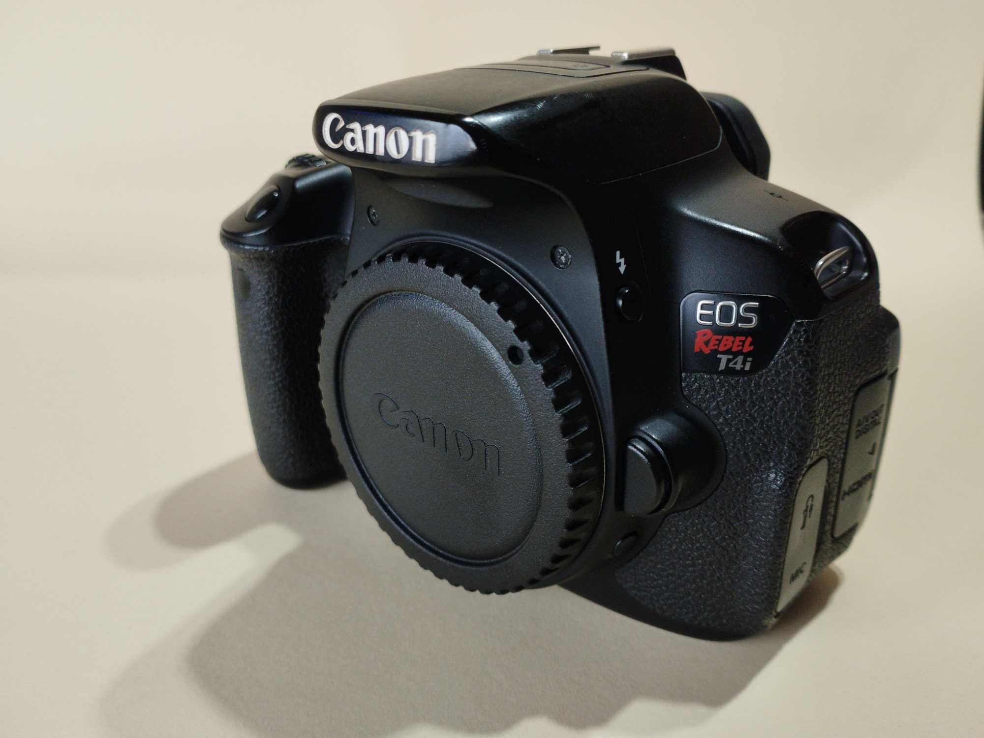 Canon EOS Rebel T4i (650D) тяло