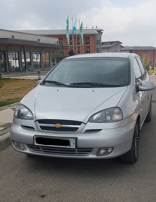Daewoo Tacuma ...