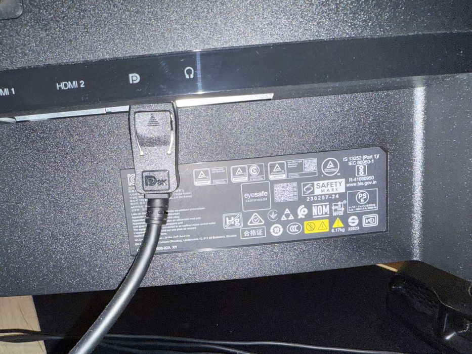 Геймърски монитор LENOVO Legion R27fc-30, 27", VA