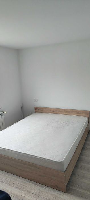 Vand Pat dublu cu saltea