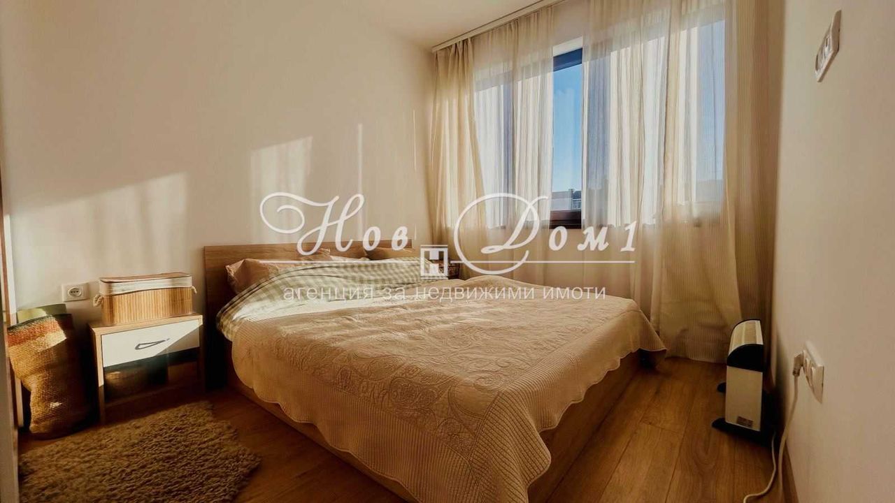 Продава се Тристаен апартамент в Варна, Базар Левски - 78 кв.м за 2039 €/кв.м - Снимка #7