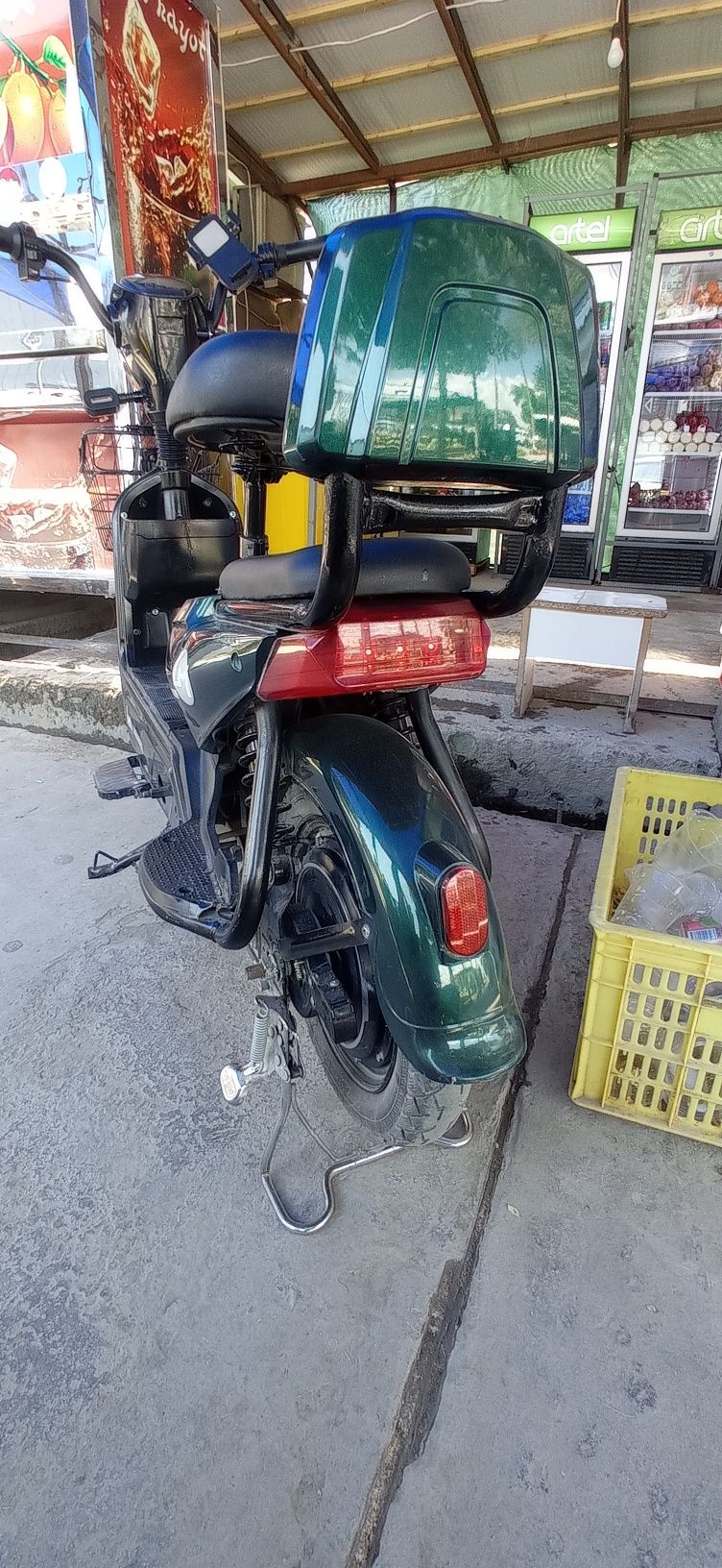 Skuter yurgani 2400
