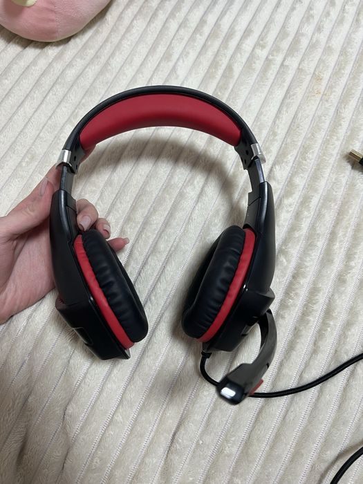 Продам игровые наушники