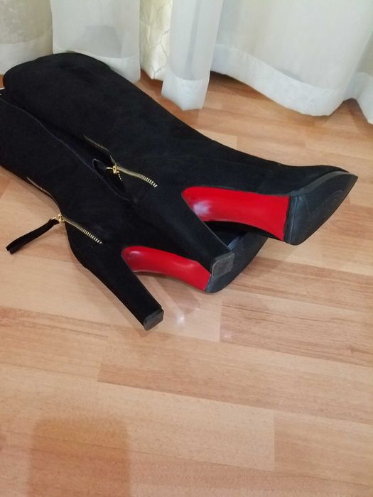 Сапоги из натуральной замши пр-во Турция. Размер 40.