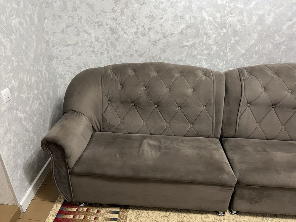Продам Диван в хорошем состояни