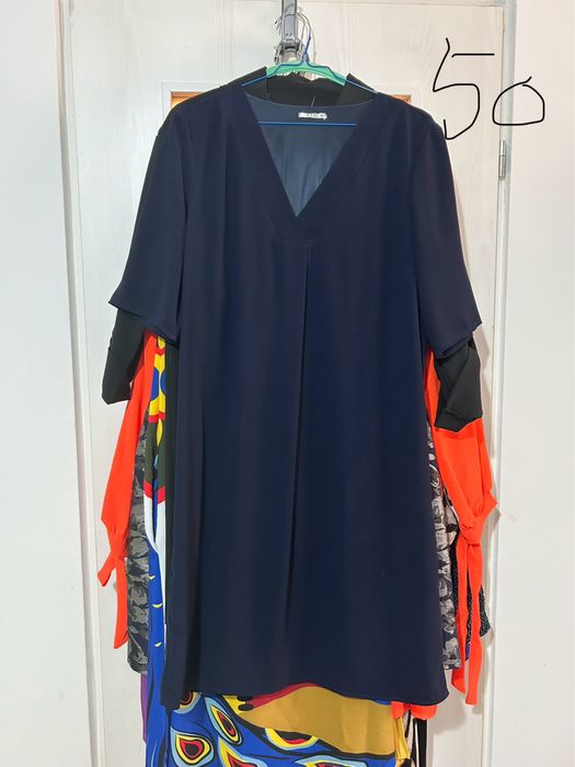 Vand rochite noi cu sau fara eticheta marimea 40