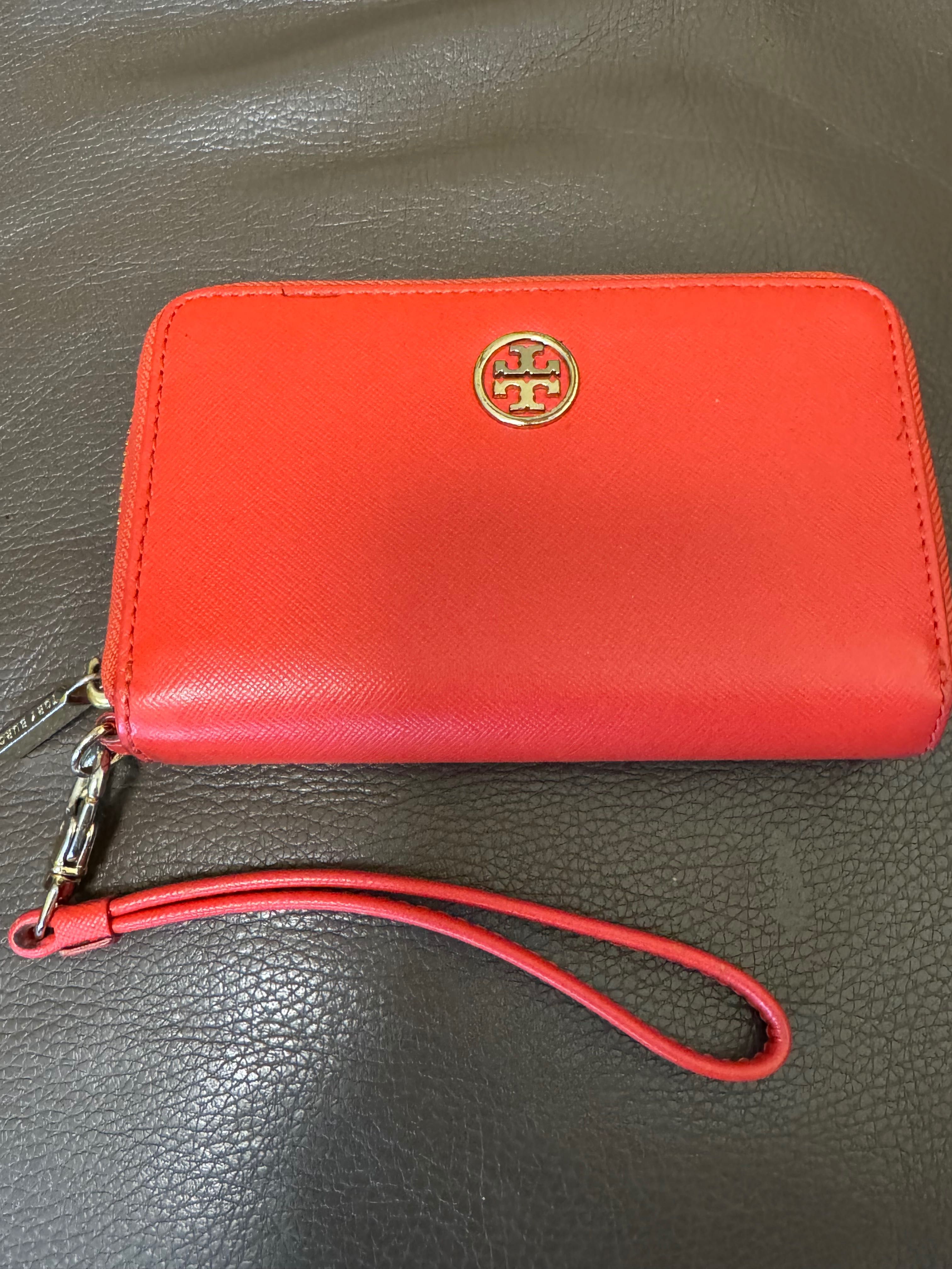 Дамски портфейл/клъч на Tory Burch